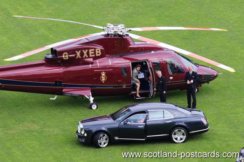S76 Queens Helicopter 2011 15 ( Princess Anne ) S76 Queens Helicopter 2011 15 ( Princess Anne )